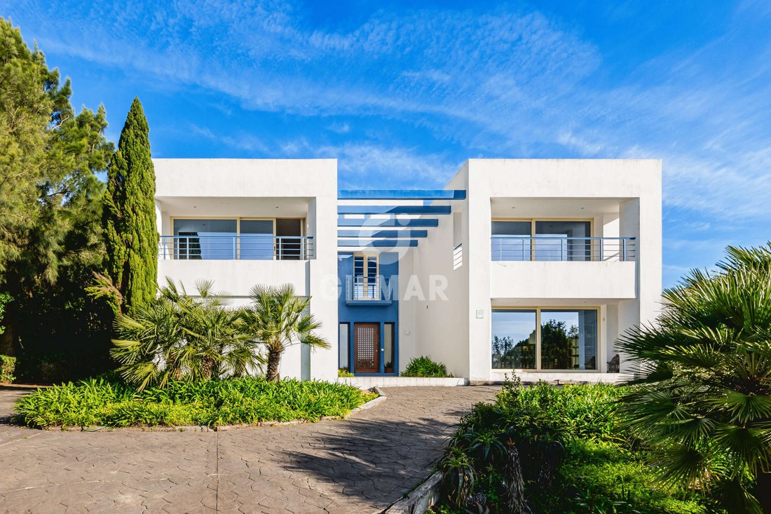 Villa in Tarifa, Andalusia, Spain 1 - 15856066