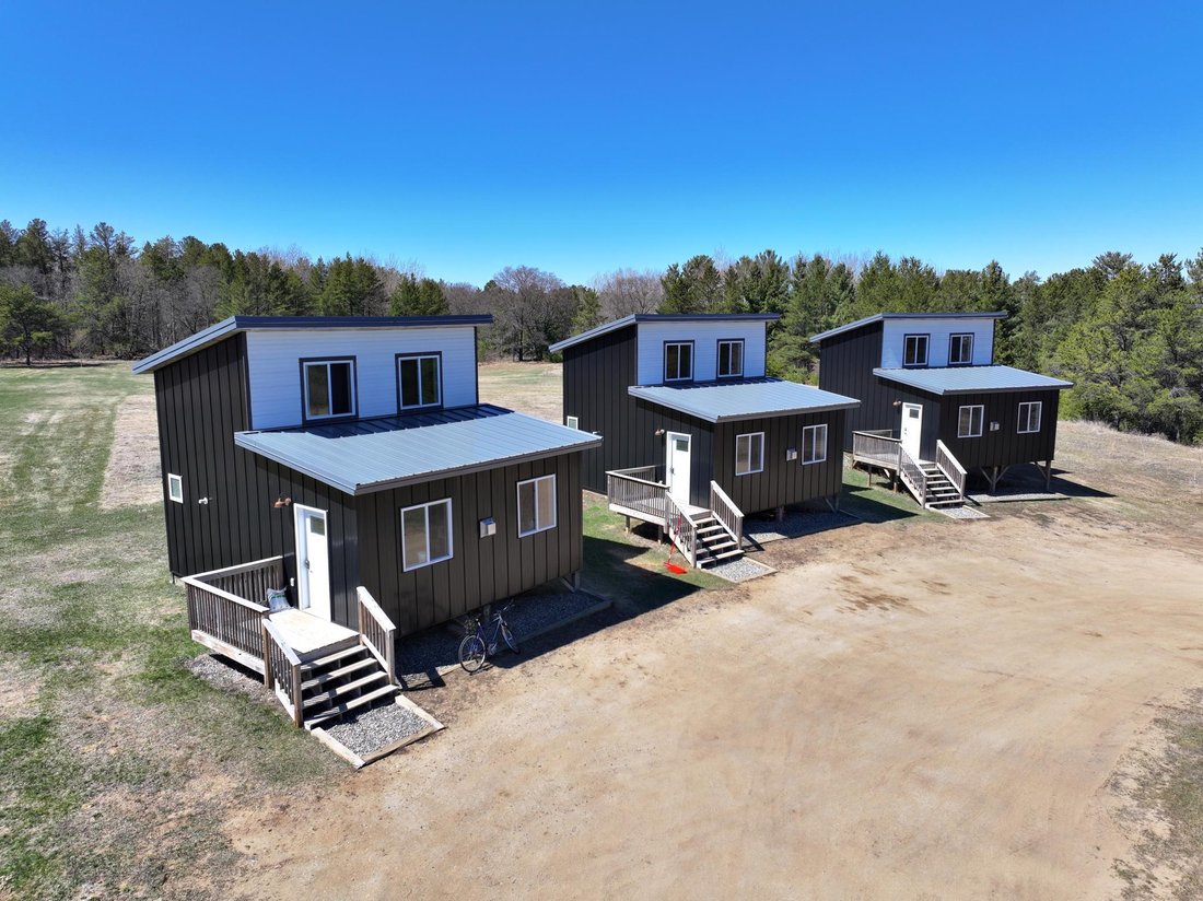 House in Nevis, Minnesota, United States 2 - 17397005