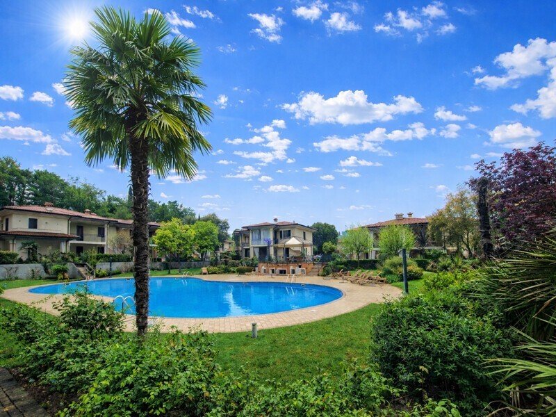 Villa in Polpenazze del Garda, Lombardy, Italy 1 - 17726805