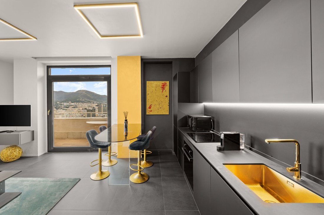 Apartment in City Center, Genoa, Liguria 3 - 17727566