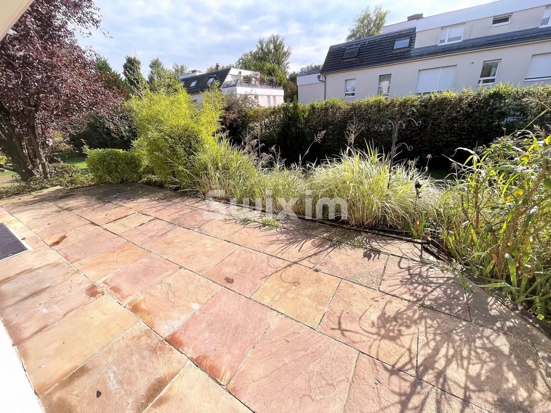 Apartment in Illkirch-Graffenstaden, Grand Est, France 1 - 17726672