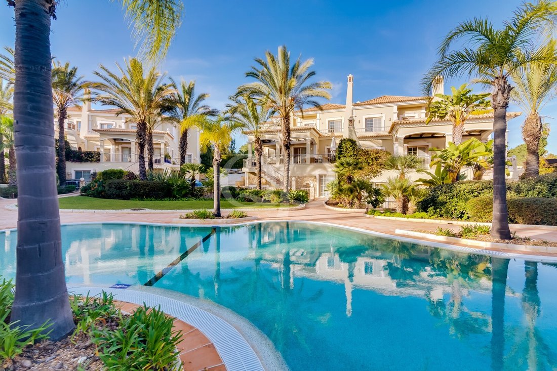 Villa in Quinta do Lago, Almancil, Portugal 1 - 17449943