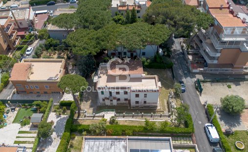 Villa in Südlicher Bereich - Grottacce, Santa Marinella, Latium 1