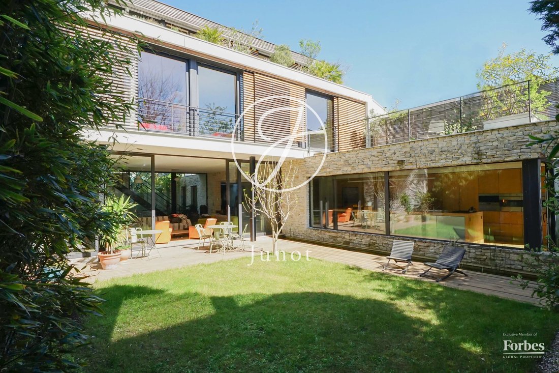 House in Bois-Colombes, Ile-de-France, France 2 - 17558415