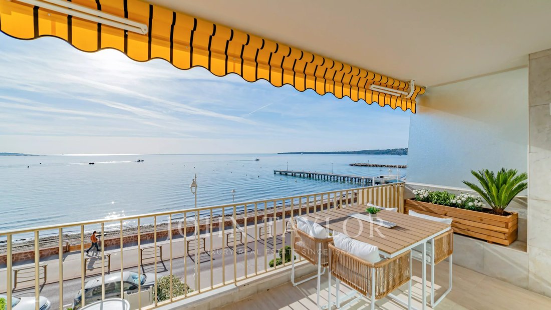 Apartment in French Riviera, Provence-Alpes-Côte d'Azur, France 1 - 17728114