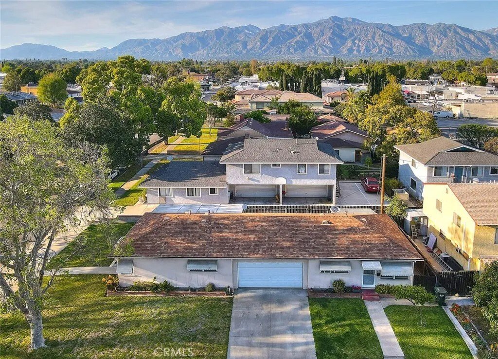 Temple City, California, United States 1 - 17461896