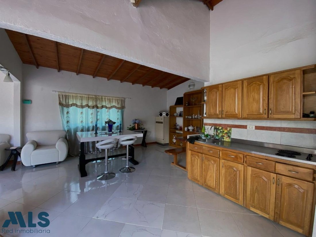 Finca in Copacabana, Copacabana, Colombia 3 - 17727422