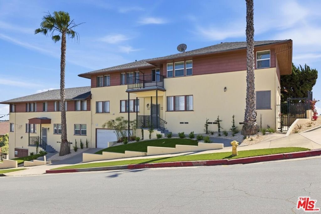 Los Angeles, California, United States 1 - 17729282