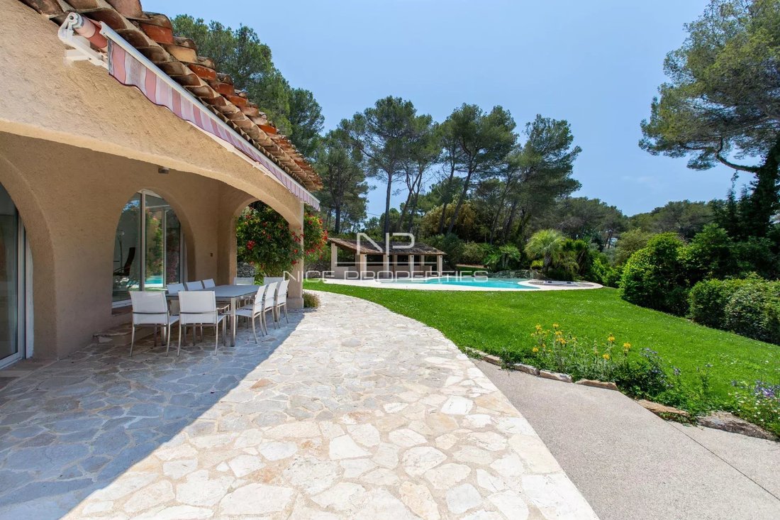 Villa in Mougins, Provence-Alpes-Côte d'Azur, France 5 - 17727930