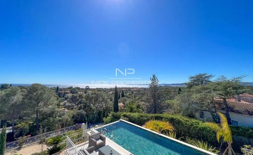 Villa in Basse Suane-Les Virgiles, Sainte-Maxime, France 1