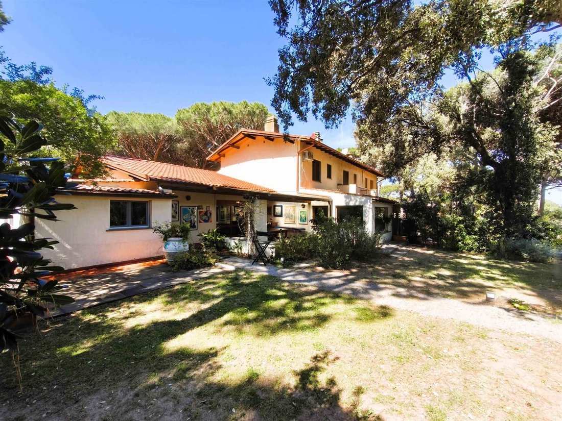 House in Punta Ala, Castiglione della Pescaia, Tuscany 4 - 17731039