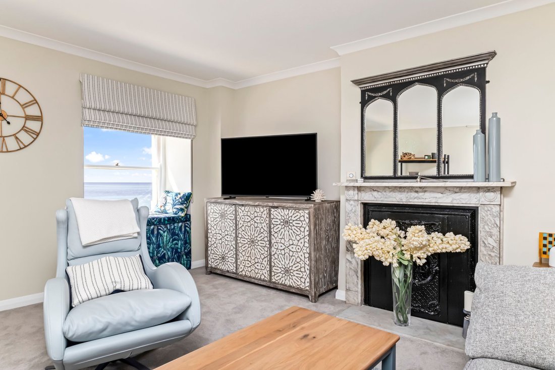Apartment in Kingsway, Hove, England 5 - 17727991