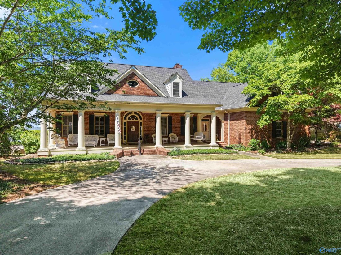 House in Guntersville, Alabama, United States 1 - 17726725
