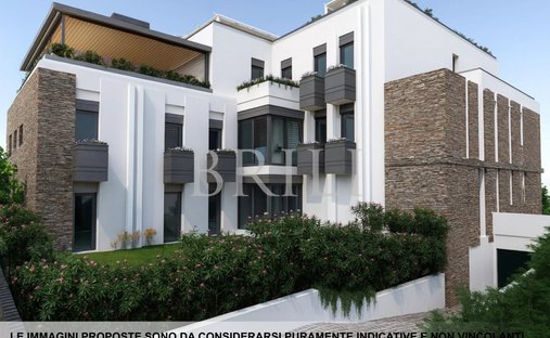 Apartamento en Avenida Aldo Moro, Olbia, Italia 1