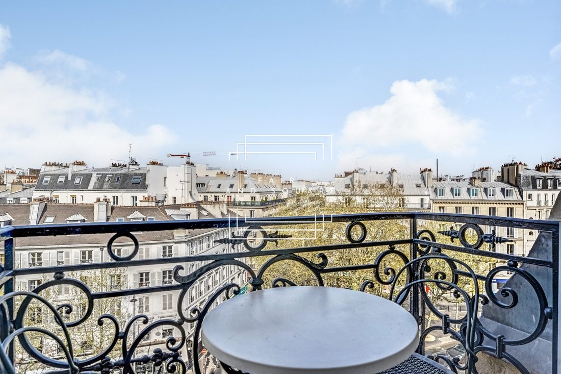 Apartment in La Fourche-Guy Môquet, Paris 17e Arrondissement, Paris 3 - 17732246