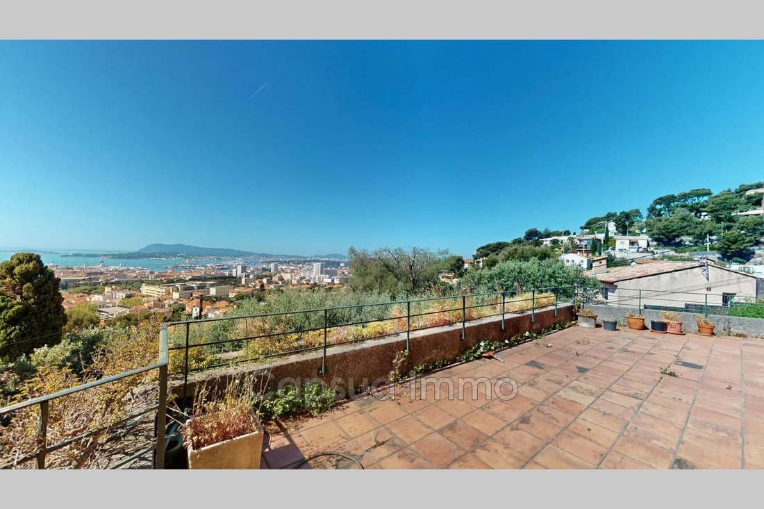 Villa in Toulon, Provence-Alpes-Côte d'Azur, Frankreich 1 - 17727352