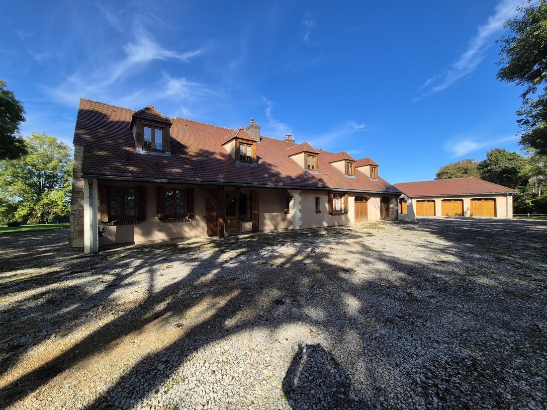 House in Voiteur, Bourgogne – Franche-Comté, France 1 - 17624588