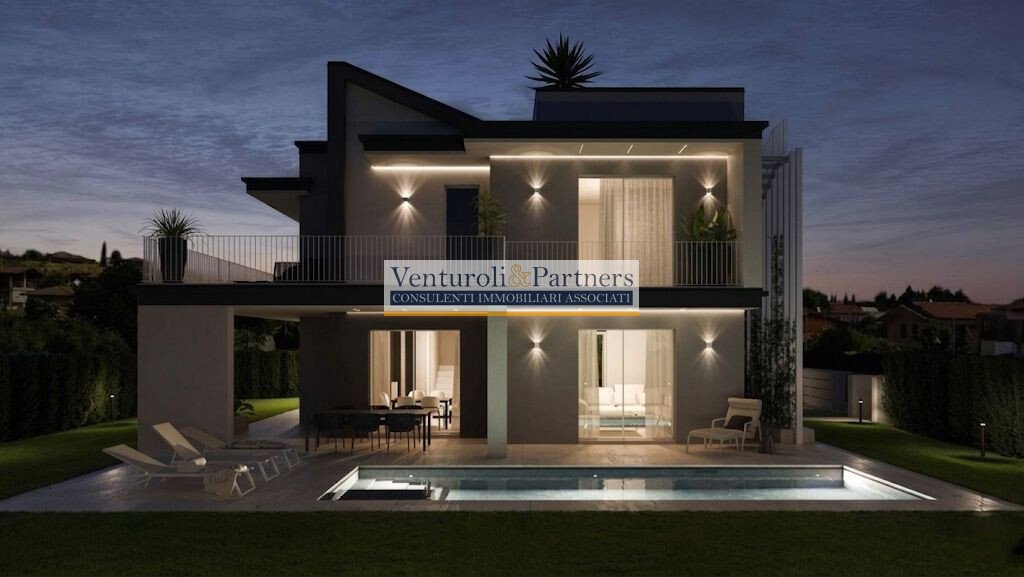 Villa in San Felice del Benaco, Lombardy, Italy 3 - 17709220