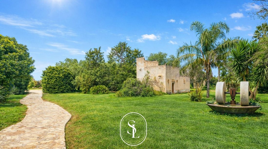 Country House in Francavilla Fontana, Apulia, Italy 2 - 16802726