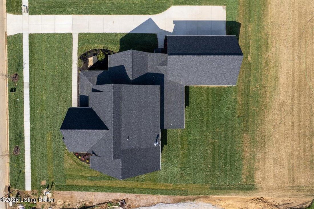 House in Prospect, Kentucky, United States 4 - 17417433