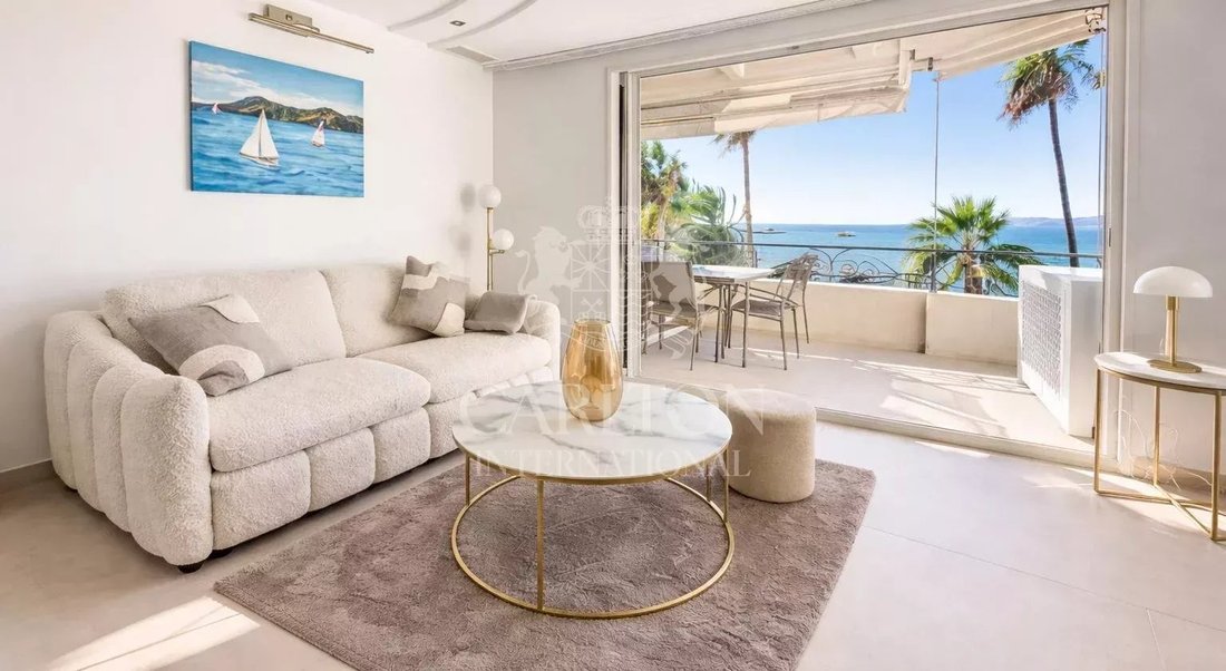 Apartment in La Source, Cannes, France 3 - 17728077