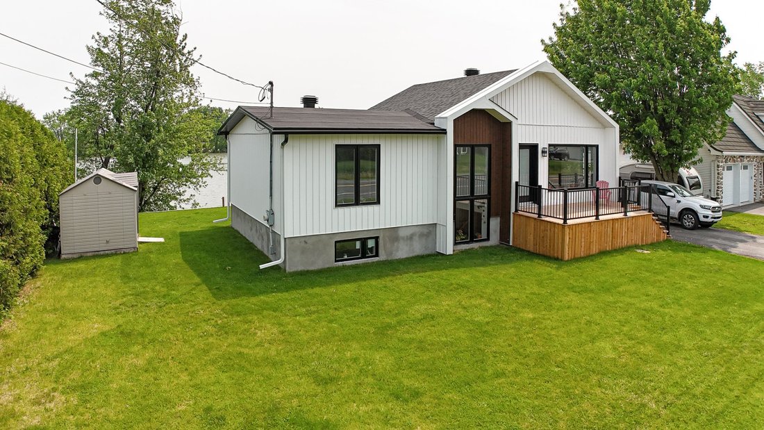 House in Saint-Marc-sur-Richelieu, Quebec, Canada 1 - 17731144