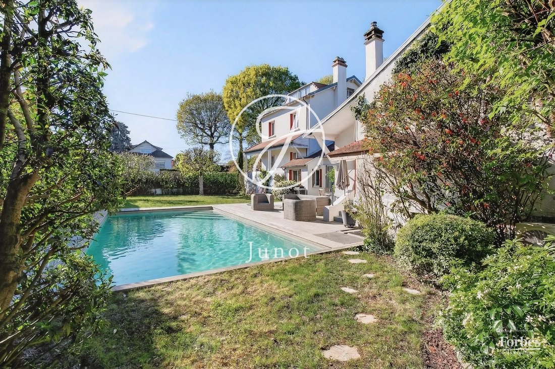 House in Domaine Saint-François d'Assise, La Celle-Saint-Cloud, France 1 - 17619906