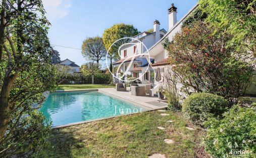 House in Domaine Saint-François d'Assise, La Celle-Saint-Cloud, France 1