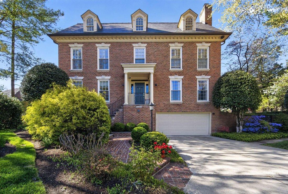 Bethesda, Maryland, United States 1 - 17726328