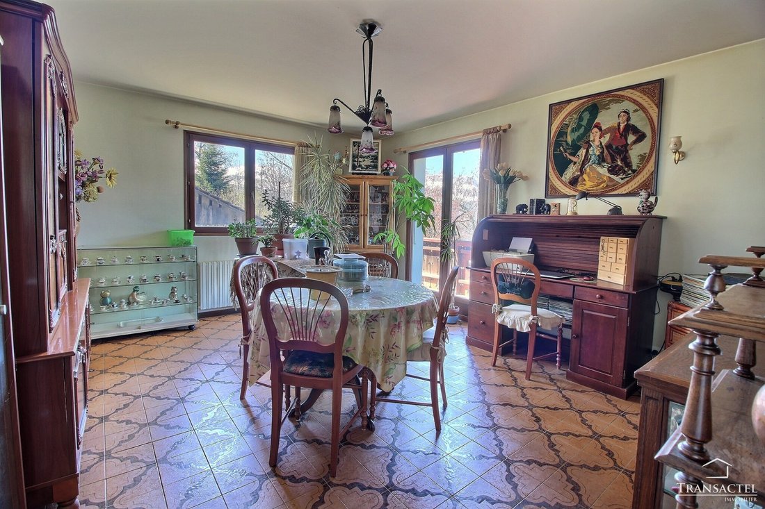 Chalet in Saint-Gervais-les-Bains, Auvergne-Rhône-Alpes, France 5 - 17727470