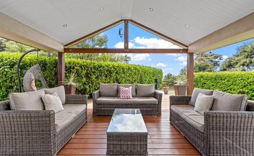 House in Dairy Flat, Auckland, New Zealand 1