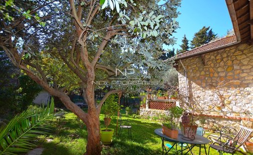 Villa in Antibes, Provence-Alpes-Côte d'Azur, France 1