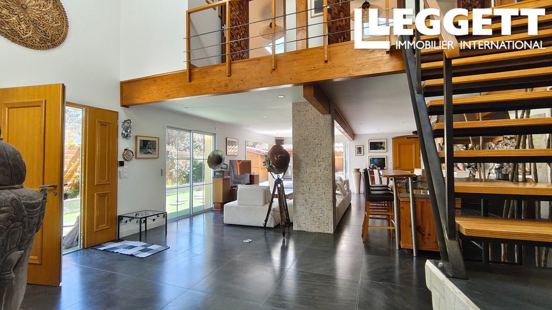 Villa in Lacanau, Nouvelle-Aquitaine, France 3 - 14820036