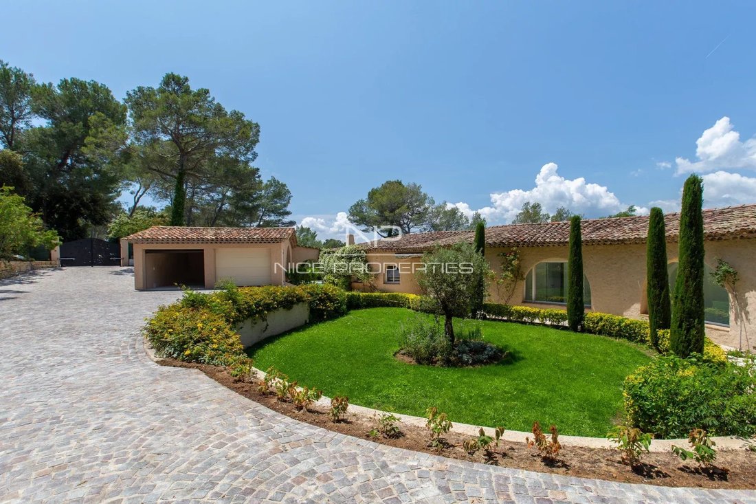Villa in Mougins, Provence-Alpes-Côte d'Azur, France 4 - 17727930