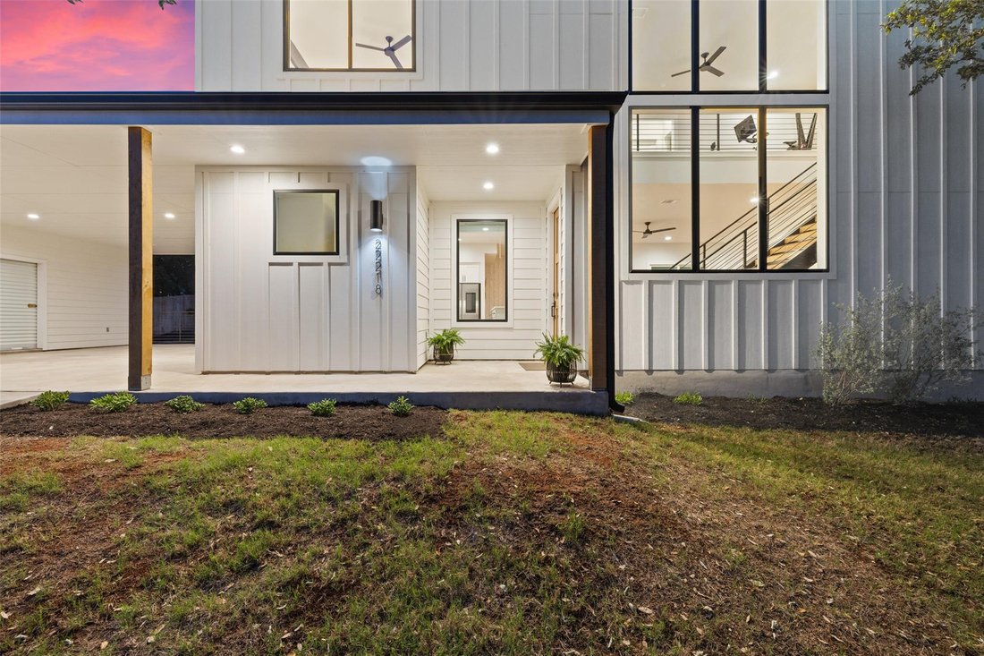 House in Spicewood, Texas, United States 2 - 17729926
