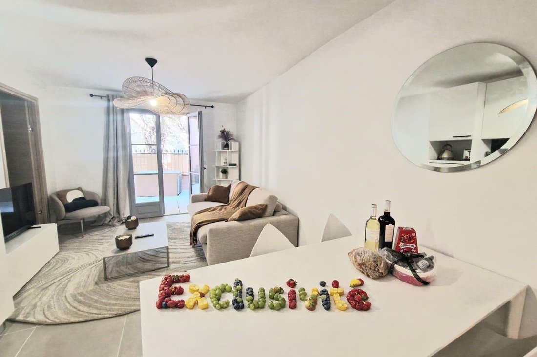 Apartment in Zone Ouest Urbaine, Saint-Tropez, France 1 - 17149809