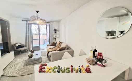 Apartment in Zone Ouest Urbaine, Saint-Tropez, France 1