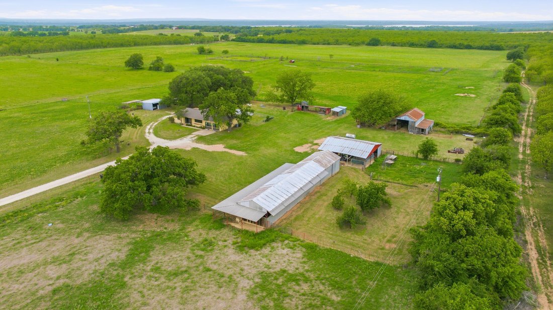 Farm Ranch in Dublin, Texas, United States 3 - 17728460