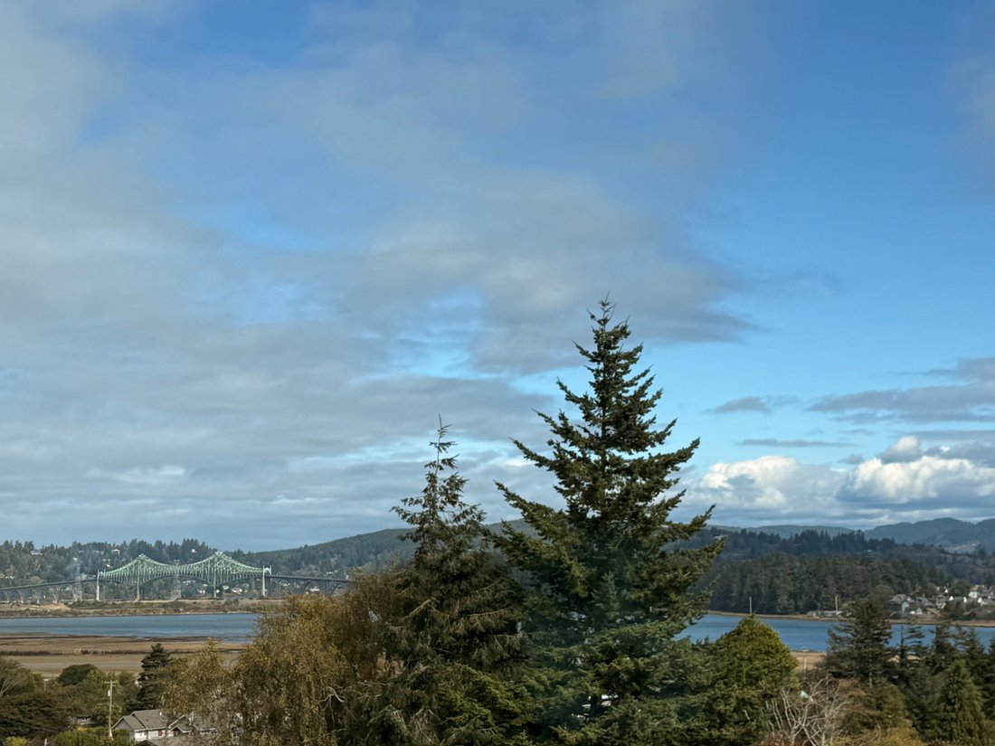 House in North Bend, Oregon, United States 3 - 17728797
