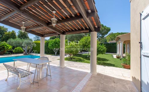 Villa in Villefranche-sur-Mer, Provence-Alpes-Côte d'Azur, Frankreich 1