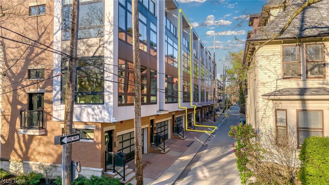 Townhouse in Cleveland, Ohio, United States 3 - 17729762