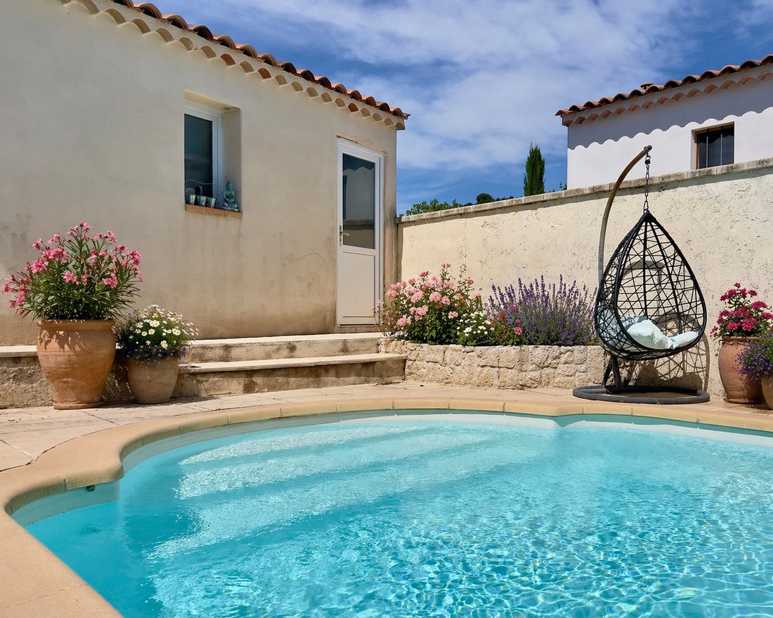 House in Lauris, Provence-Alpes-Côte d'Azur, France 2 - 16906258