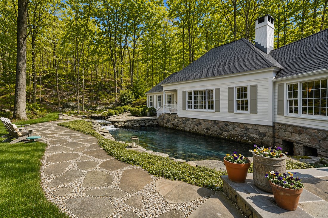 House in Stamford, Connecticut, United States 1 - 17726330