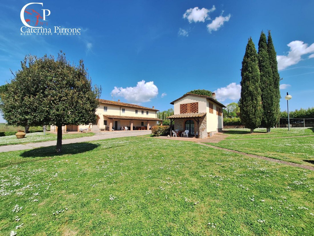 Villa in Bucine, Tuscany, Italy 1 - 17732046