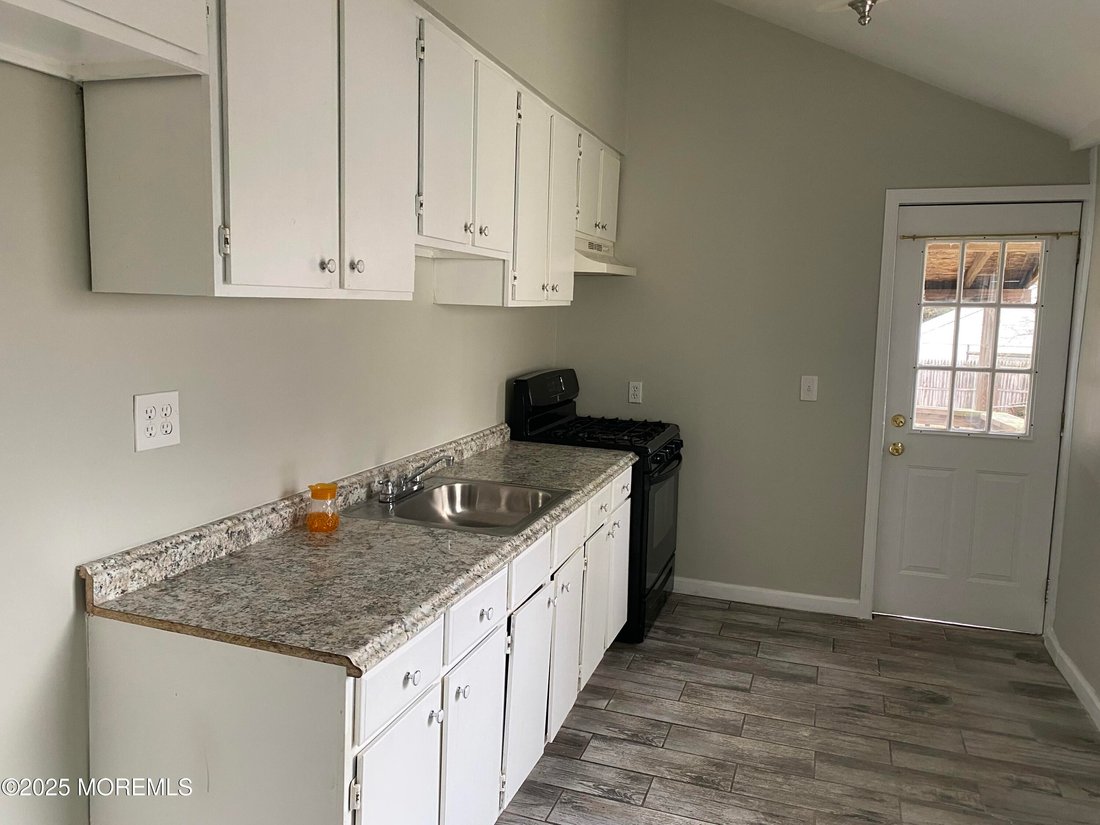 House in Bloomfield, New Jersey, United States 2 - 17729238