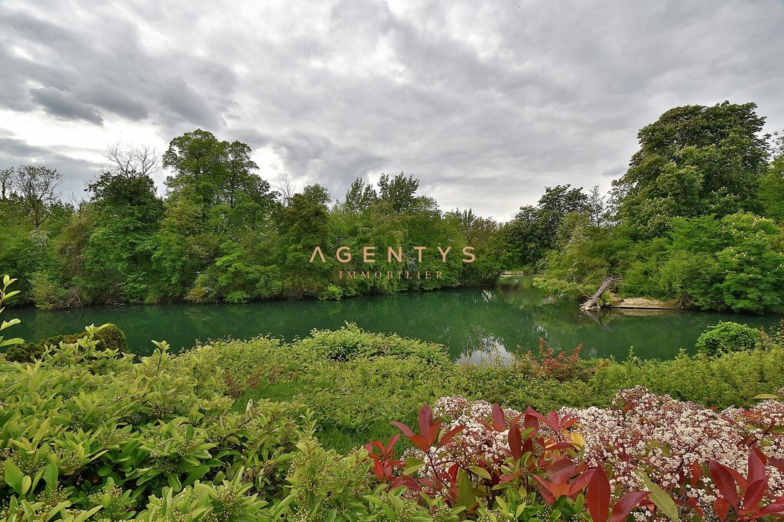 House in Chennevieres-sur-Marne, Ile-de-France, France 4 - 17732290