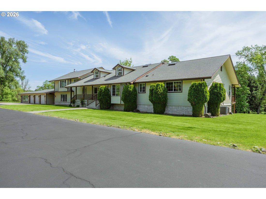 House in Roseburg, Oregon, United States 2 - 17731333