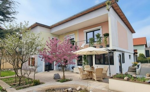 Casa en Bruck an der Leitha, Baja Austria, Austria 1