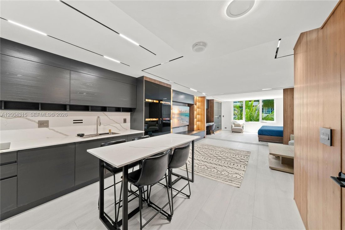 Condo in Miami Beach, Florida, United States 4 - 17726791