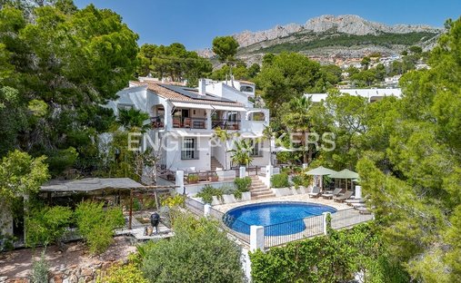 Villa in Zona de Mascarat, Land Valencia, Spanien 1